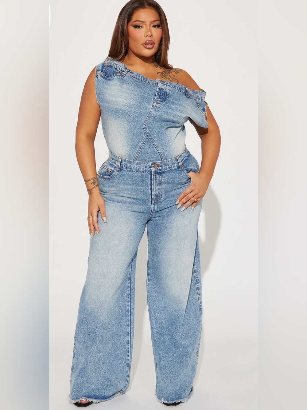 FASHION-NOVA Women's Women's Off-the-Shoulder Denim Jumpsuit Wide Leg NEW